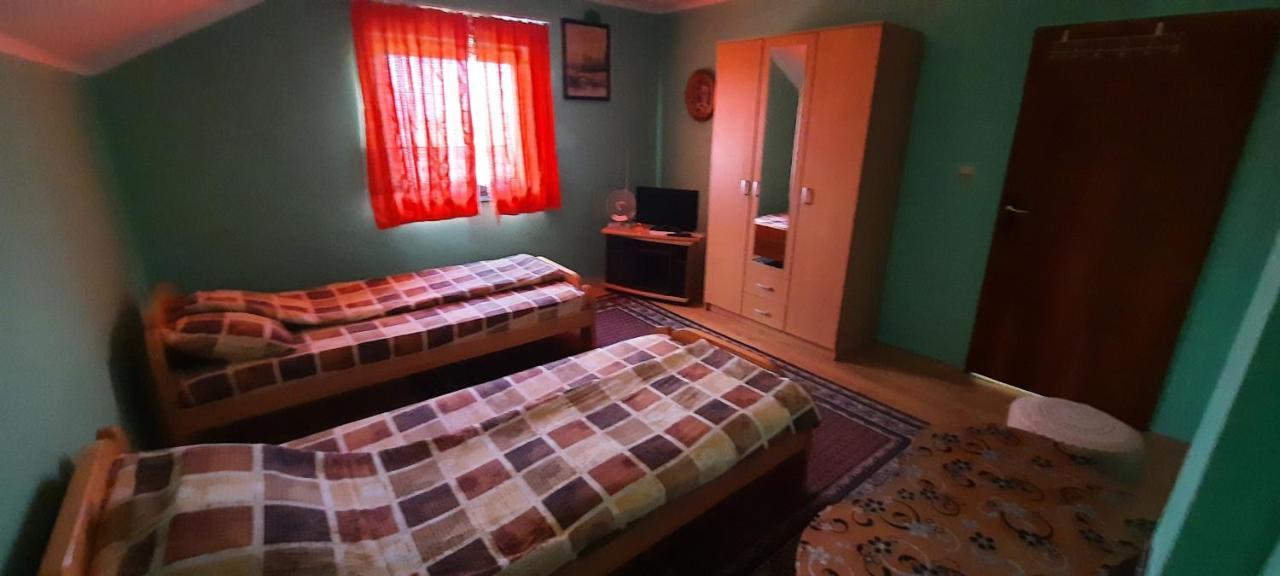 Sobe Seka Hotel Golubac Buitenkant foto